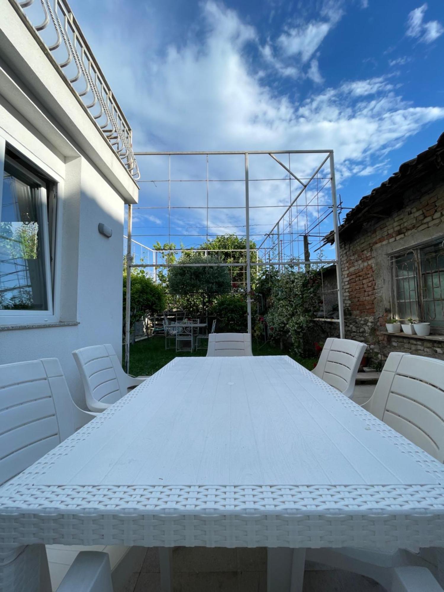 Vila Nela Shkodra Exterior foto